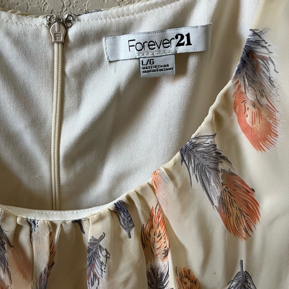 Forever 21 Kids Large Sleeveless Feather Print Pleated Dress - Picture 4 of 13